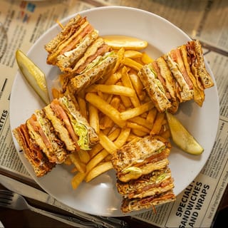 Grilled Chicken Club Sandwich